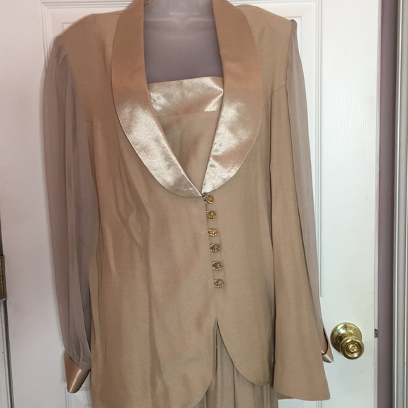 Habits Evening Suit - Picture 2 of 8